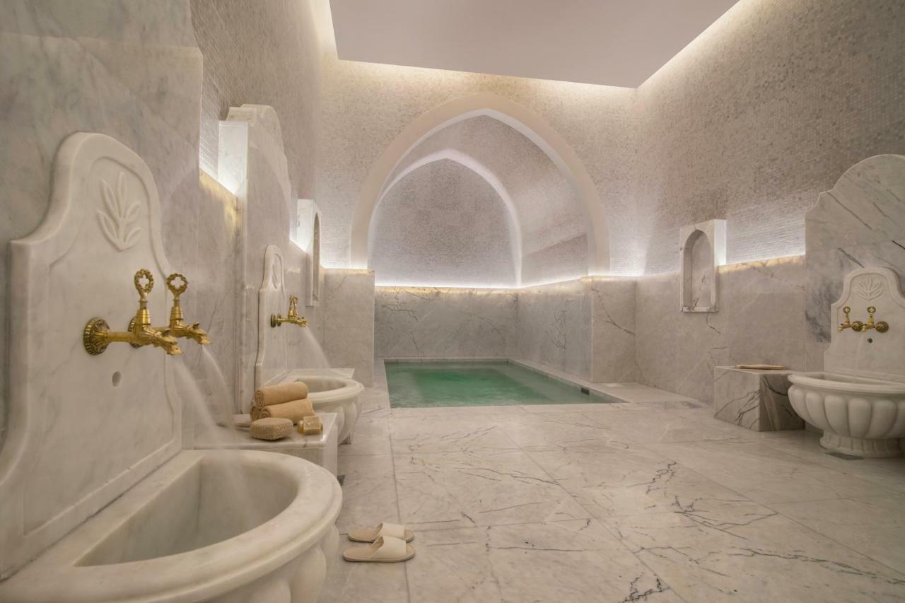 Cristal Amaken Hotel